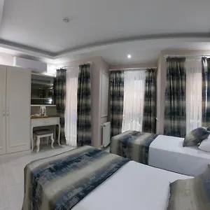 crowned-hotel.istanbul-turkeyhotels.com/