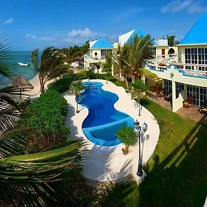 Casa Cenote Hotel